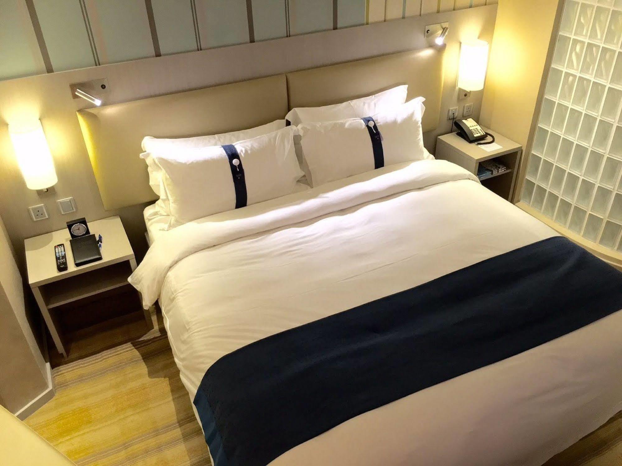Holiday Inn Express Hong Kong Mongkok By Ihg Exterior foto